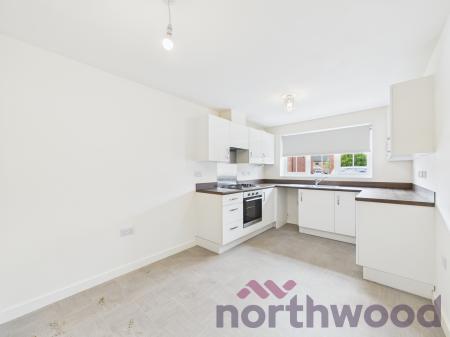 3 bedroom Semi-detached house to let in Chillingham Road, Winsford, CW7