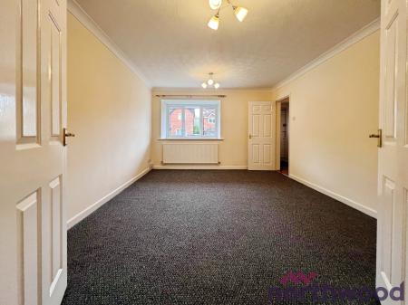 4 bedroom Detached house to let in Fishermans Close, Winterley, CW11