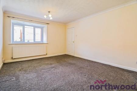 4 bedroom Detached house to let in Fishermans Close, Winterley, CW11