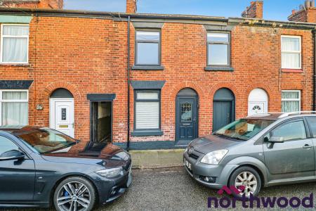 3 bedroom Terraced House to let in Green Street, Sandbach, CW11