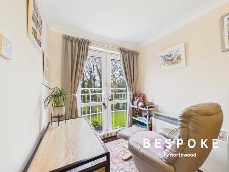 1 bedroom Flat for sale in Wright Court, Nantwich, CW5