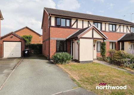 2 bedroom Flat to let in Kestrel Drive, Coppenhall, Crewe, CW1