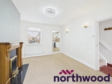 2 bedroom Terraced House to let in Park Lane, Sandbach, CW11