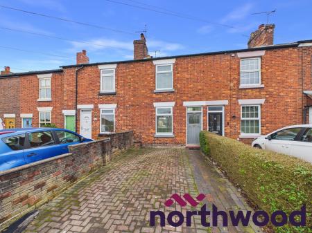 2 bedroom Terraced House to let in Park Lane, Sandbach, CW11