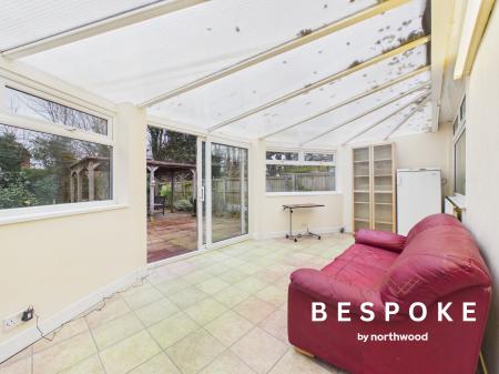 2 bedroom Bungalow for sale in Laureston Avenue, Crewe, CW1