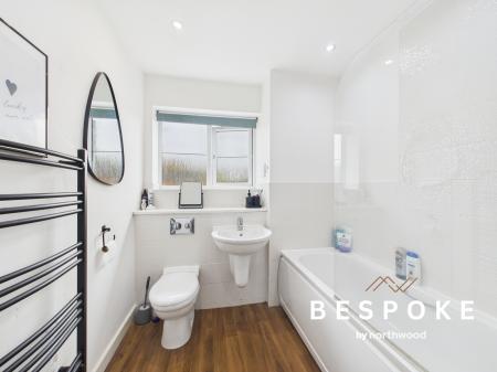 1 bedroom Maisonette for sale in Sutton Place, Sandbach, CW11