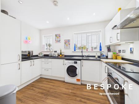 1 bedroom Maisonette for sale in Sutton Place, Sandbach, CW11