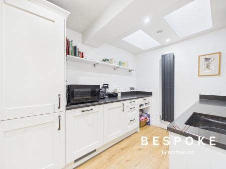 4 bedroom Detached house for sale in Barlow Way, Sandbach, CW11