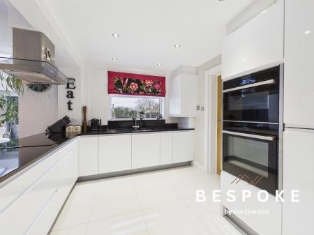 3 bedroom Semi-detached house for sale in Park Lane, Sandbach, CW11