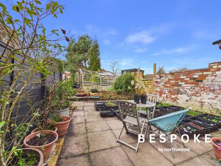 2 bedroom Terraced House for sale in Crewe Road, Sandbach, CW11