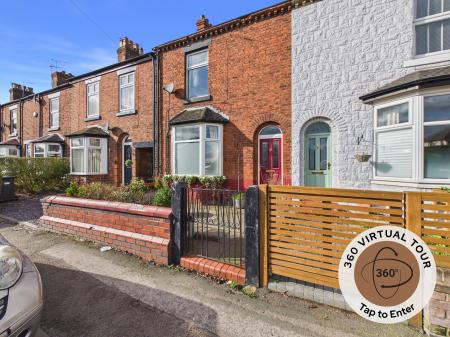 2 bedroom Terraced House for sale in Crewe Road, Sandbach, CW11