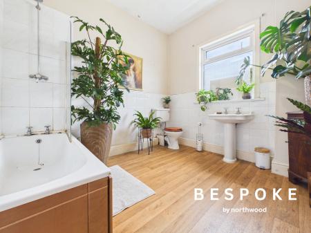 2 bedroom Terraced House for sale in Crewe Road, Sandbach, CW11