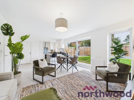 2 bedroom Mews house to let in The Bunn - Frank Cliffe Way, Middlewich, CW10