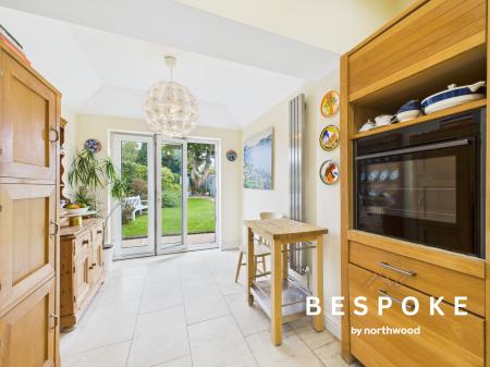4 bedroom Semi-detached house for sale in Hassall Road, Stoke-on-Trent, ST7