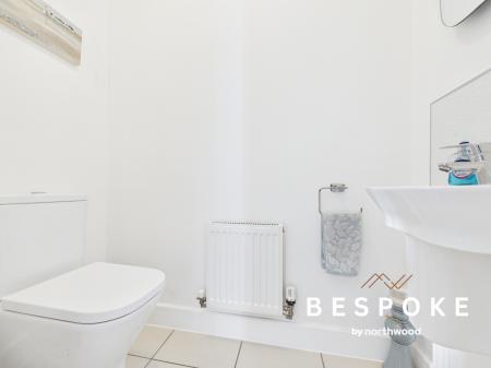 4 bedroom Detached house for sale in Severn Way, Holmes Chapel, CW4