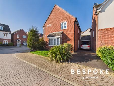 4 bedroom Detached house for sale in Severn Way, Holmes Chapel, CW4