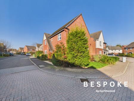 4 bedroom Detached house for sale in Severn Way, Holmes Chapel, CW4