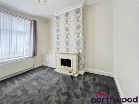 2 bedroom Terraced House to let in Ridgway Street, Crewe, CW1