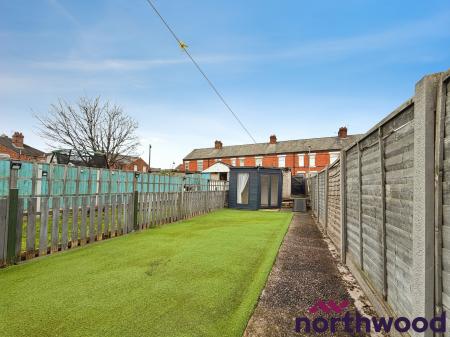 2 bedroom Terraced House to let in Ridgway Street, Crewe, CW1