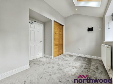 2 bedroom Flat to let in 1A Welles Street, Sandbach, CW11