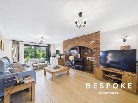 5 bedroom Detached house for sale in Chartwell Park, Sandbach, CW11