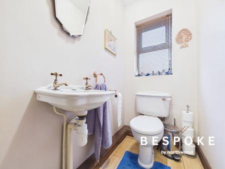 5 bedroom Detached house for sale in Chartwell Park, Sandbach, CW11