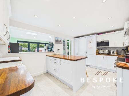 3 bedroom Detached house for sale in Thornbrook Way, Sandbach, CW11