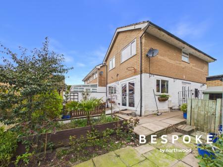 3 bedroom Detached house for sale in Redesmere Close, Sandbach, CW11