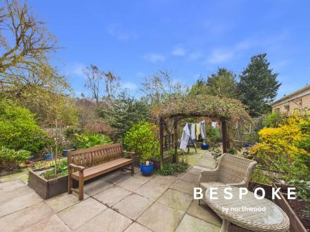 3 bedroom Detached house for sale in Redesmere Close, Sandbach, CW11