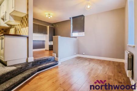 1 bedroom Studio flat to let in Elworth Court, Sandbach, CW11