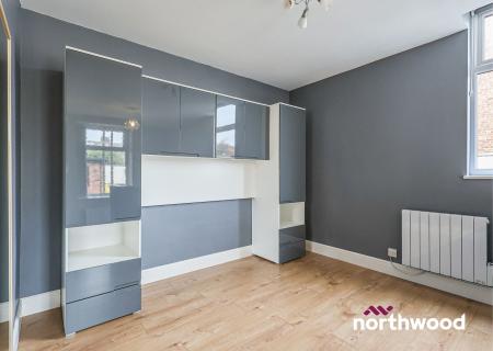 1 bedroom Studio flat to let in Elworth Court, Sandbach, CW11