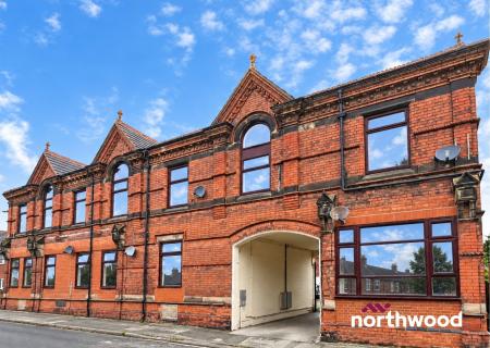 1 bedroom Studio flat to let in Elworth Court, Sandbach, CW11