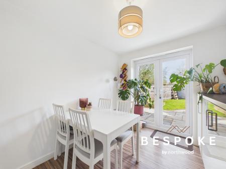 3 bedroom Semi-detached house for sale in Kingfisher Crescent, Sandbach, CW11