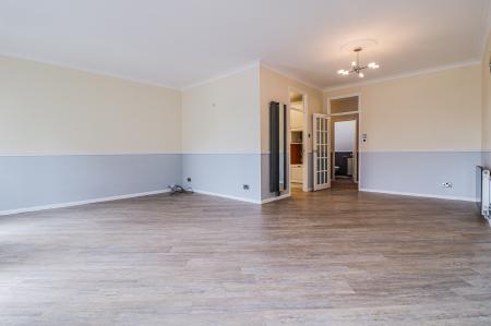 1 bedroom Flat to let in Georges Walk, Sandbach, CW11