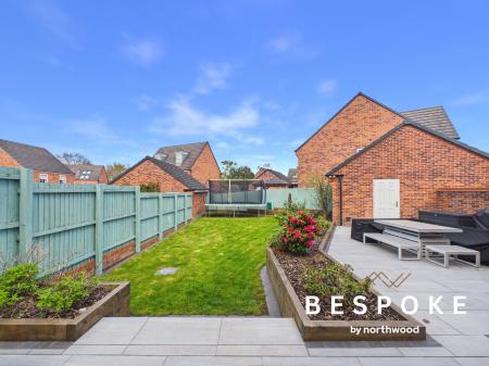 6 bedroom Detached house for sale in Teddy Gray Avenue, Sandbach, CW11