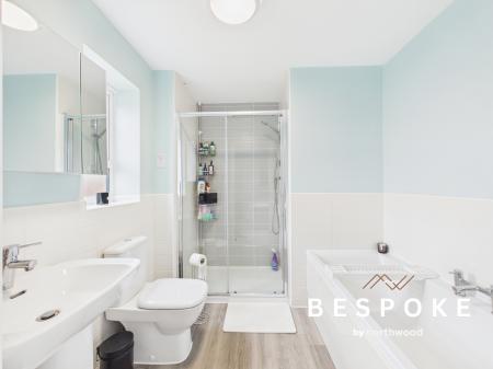 6 bedroom Detached house for sale in Teddy Gray Avenue, Sandbach, CW11