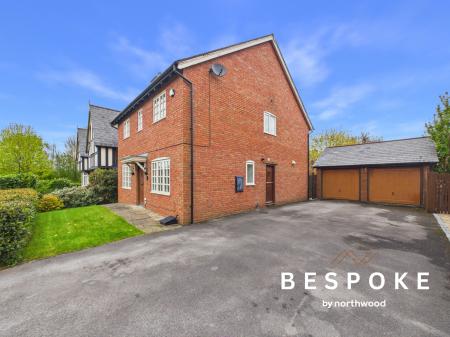 4 bedroom Detached house for sale in Chiltern Close, Weston, CW2