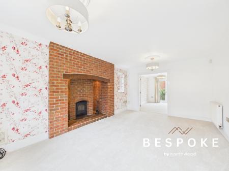 4 bedroom Detached house for sale in Chiltern Close, Weston, CW2