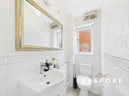 4 bedroom Detached house for sale in Chiltern Close, Weston, CW2
