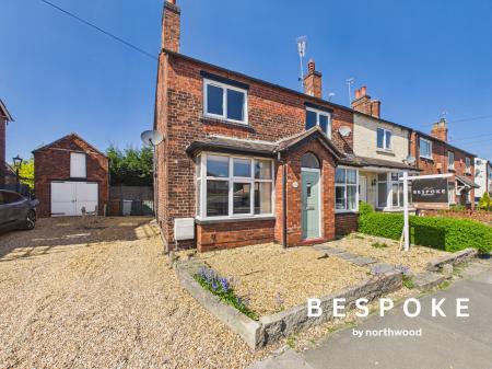 3 bedroom End of terrace house for sale in Crewe Road, Sandbach, CW11