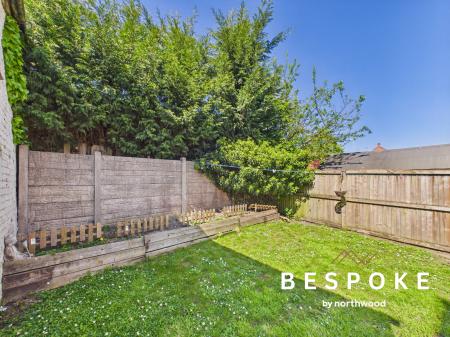 3 bedroom End of terrace house for sale in Crewe Road, Sandbach, CW11