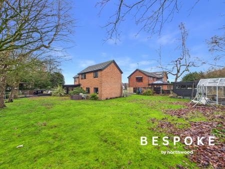 5 bedroom Detached house for sale in Boulton Close, Sandbach, CW11