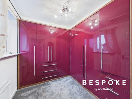5 bedroom Detached house for sale in Boulton Close, Sandbach, CW11