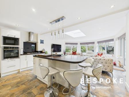 5 bedroom Detached house for sale in Boulton Close, Sandbach, CW11