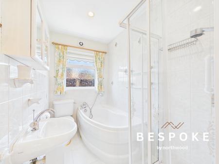 2 bedroom Bungalow for sale in Doddington Drive, Sandbach, CW11