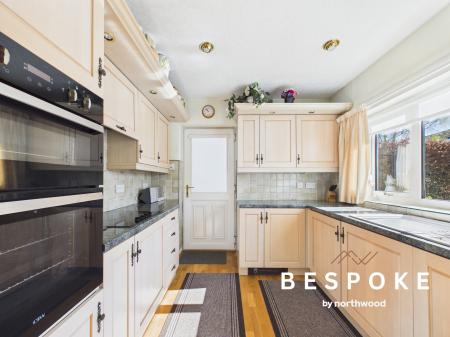 2 bedroom Bungalow for sale in Doddington Drive, Sandbach, CW11