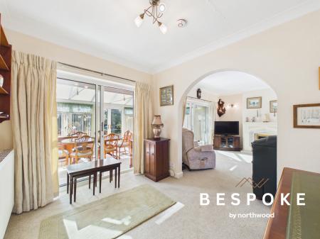 2 bedroom Bungalow for sale in Doddington Drive, Sandbach, CW11