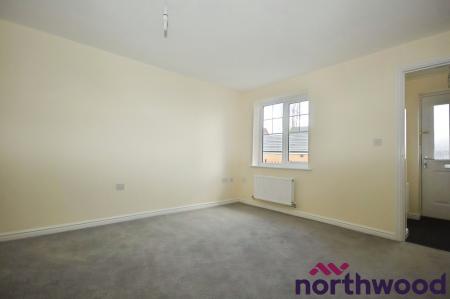 3 bedroom Town house to let in Redshank Place, Sandbach, CW11