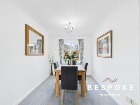 3 bedroom Detached house for sale in Harvest Road, Macclesfield, Macclesfield, SK10