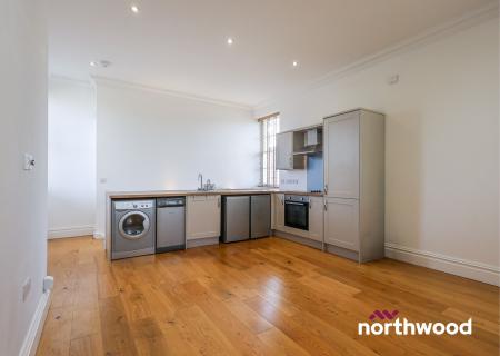 1 bedroom Flat to let in The Hill, Sandbach, CW11